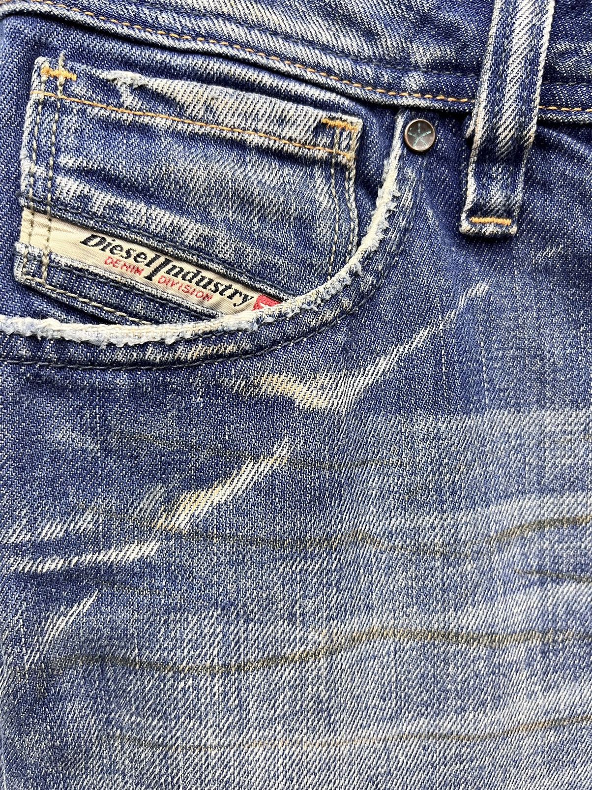 Diesel FYE🔥DIESEL ONLY THE BRAVE PUNK Flare Distressed Jeans Size US 29 - 6 Thumbnail