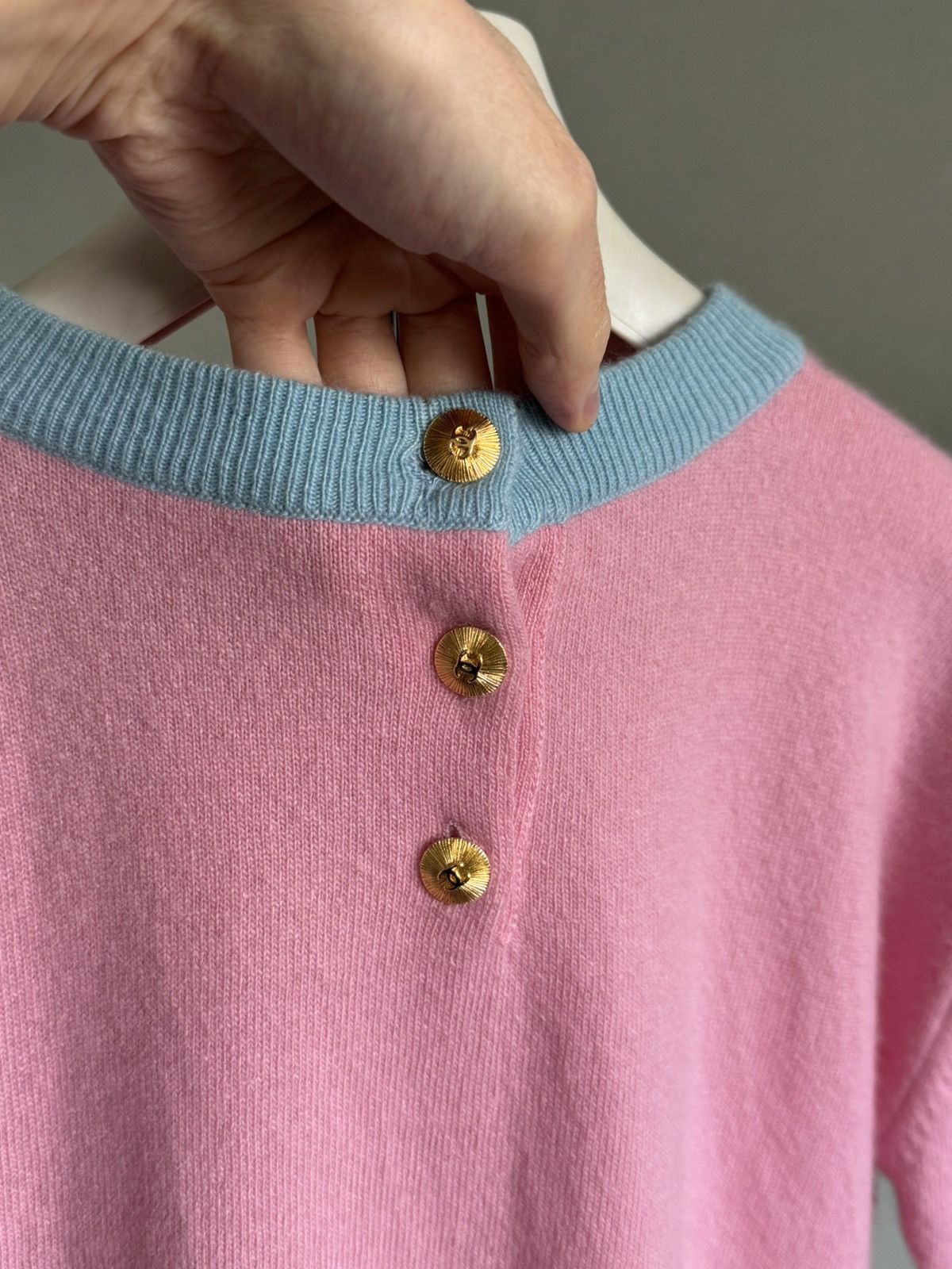 Chanel Vintage Chanel Cashmere top Size L / US 10 / IT 46 - 3 Thumbnail