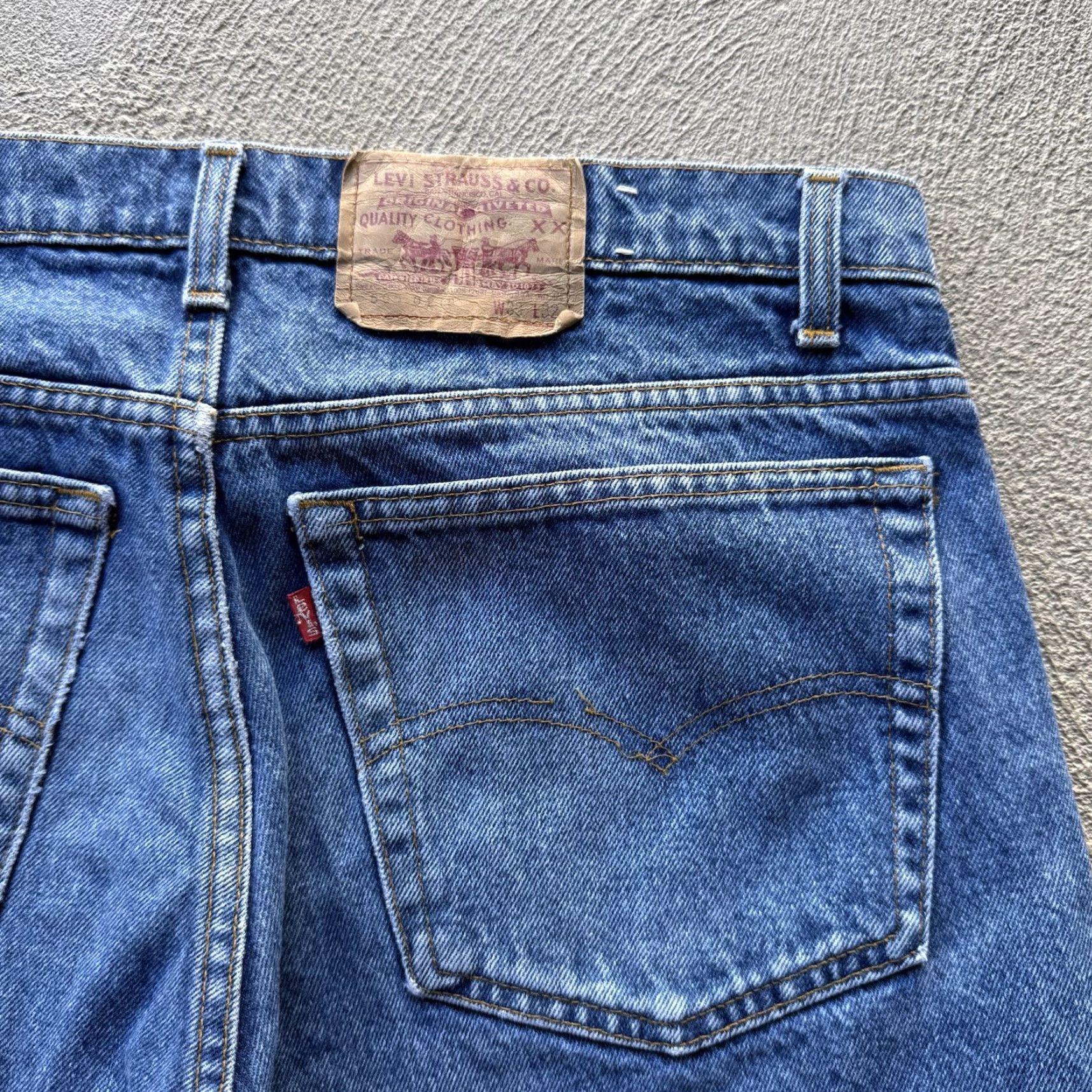 Levi's VINTAGE Levi's 505 Jeans 36x30 Blue Straight Denim Pants 80s 90s Mens Size US 36 / EU 52 - 3 Thumbnail