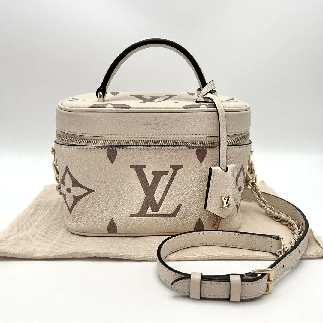 Louis Vuitton Pre-loved Bag Very good condition Size ONE SIZE - 1 Thumbnail