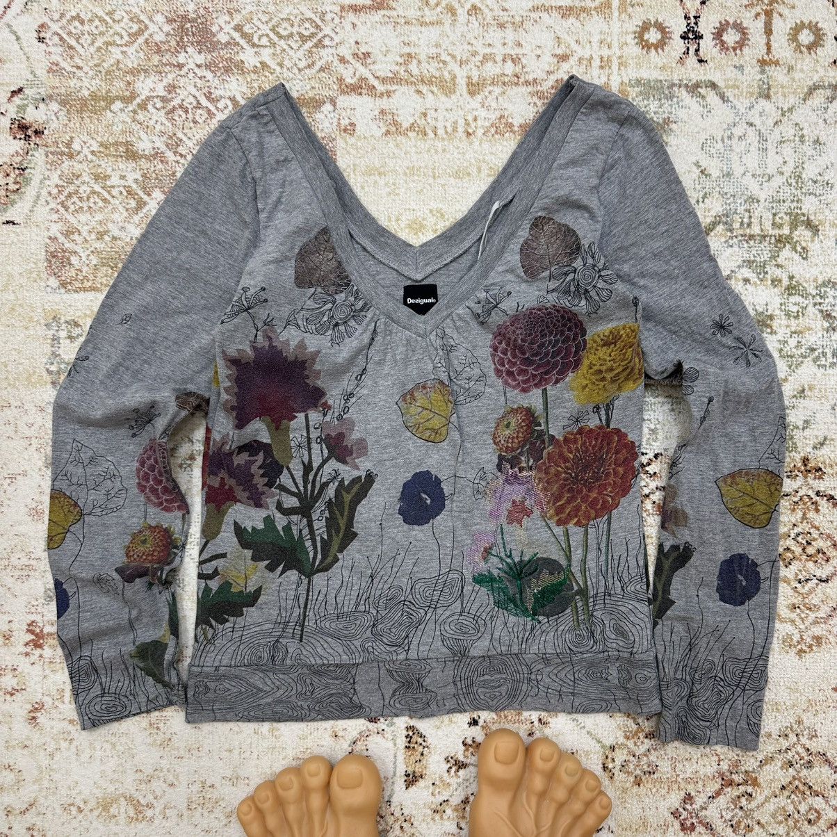 Desigual Vintage Desigual Long-sleeve T-shirts Grunge Avantgarde Y2K Size M / US 6-8 / IT 42-44 - 1 Thumbnail
