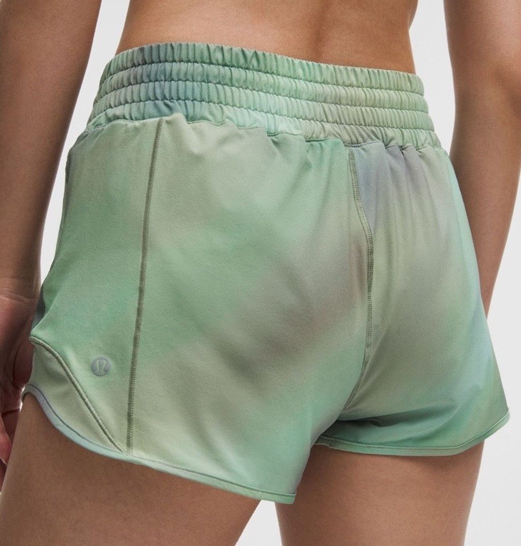 Lululemon LULULEMON HOTTY HOT HIGH RISE SHORT 4”LINED CDGM/PLMC SZ 14 Size 36" / US 14 / IT 50 - 5 Thumbnail