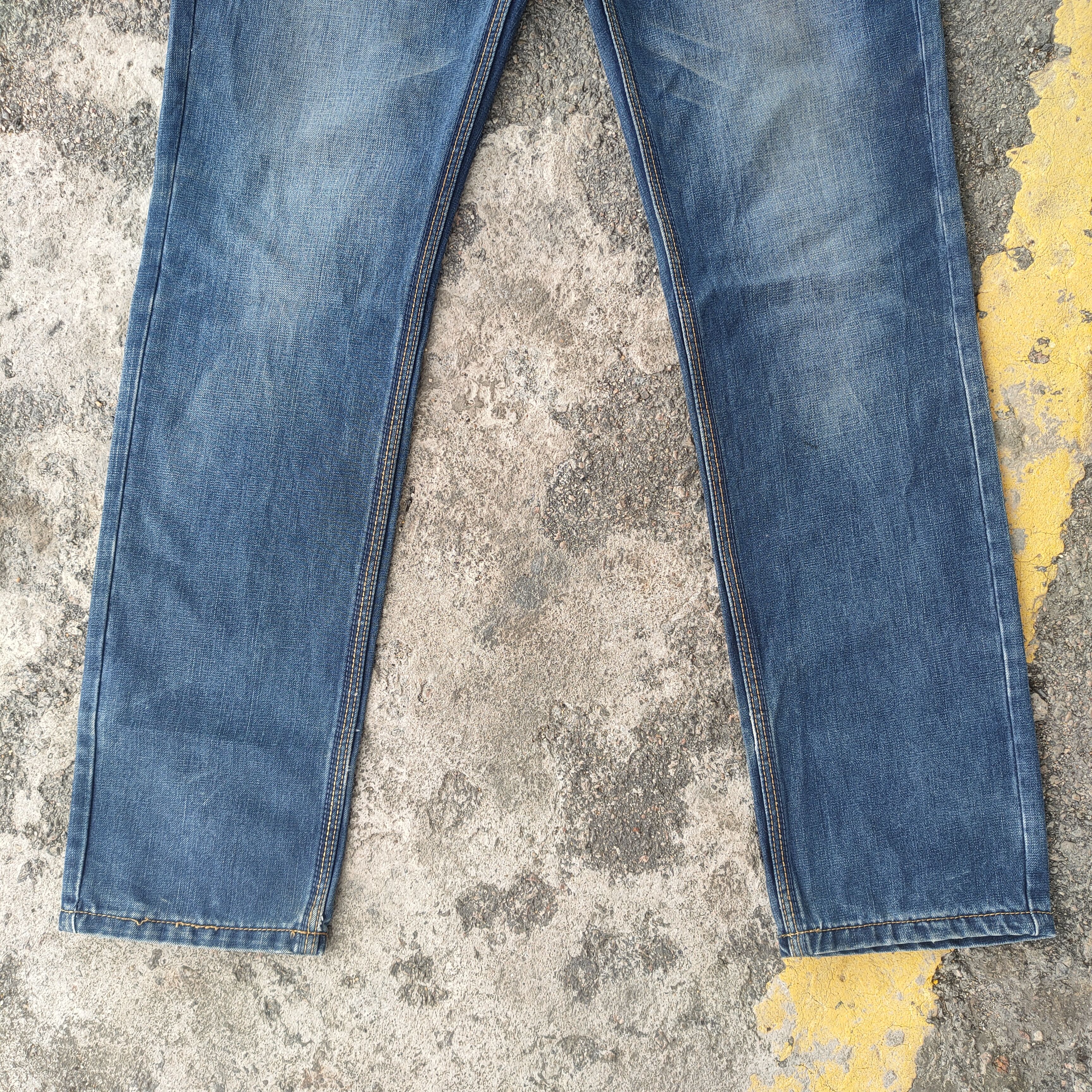 Armani × Jean × Vintage VINTAGE ARMANI FADED DISTRESSED JEANS DENIM PANTS Size US 31 - 3 Thumbnail