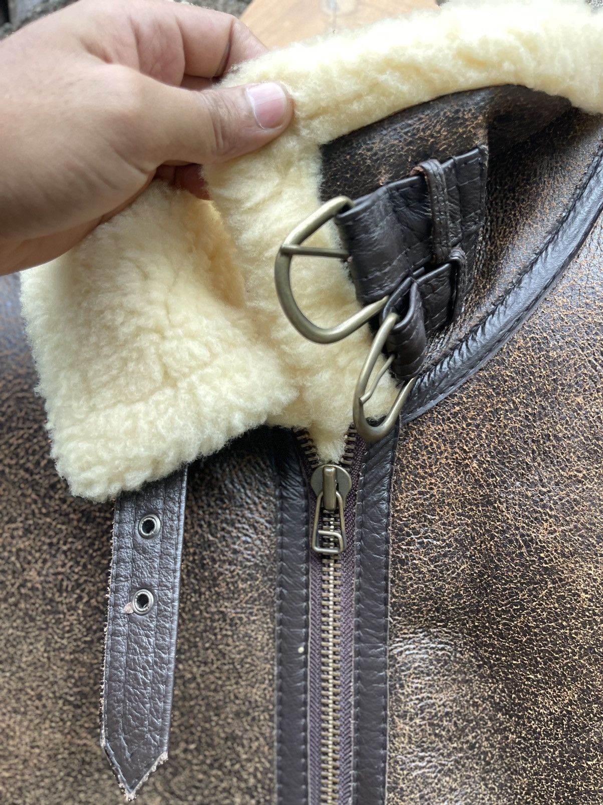 Vintage Vintage Mil-Spec Leather Flying Jacket B3, Silver Stone Inc. Size US L / EU 52-54 / 3 - 4 Thumbnail