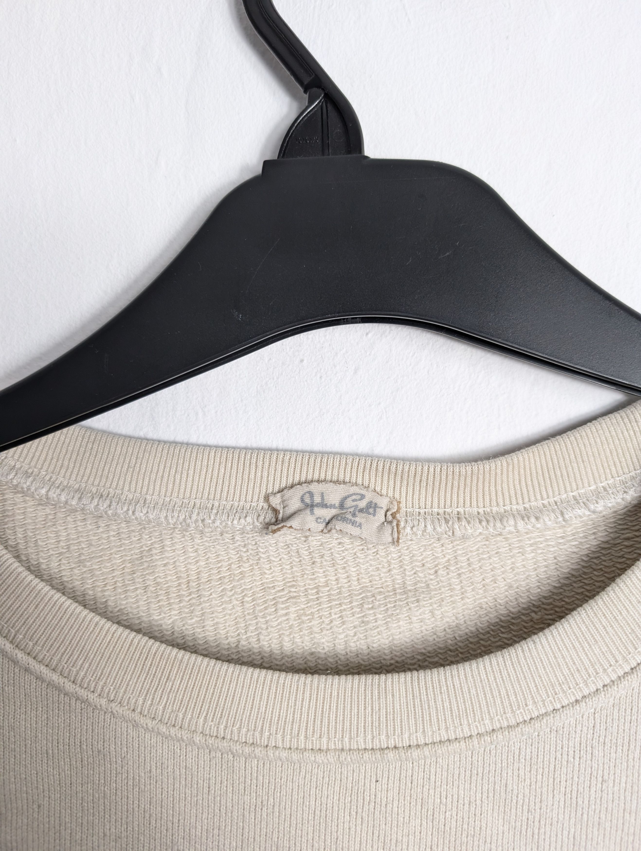 Vintage Vintage Cream Greenwich Sweatshirt y2k University Size XL / US 12-14 / IT 48-50 - 4 Thumbnail