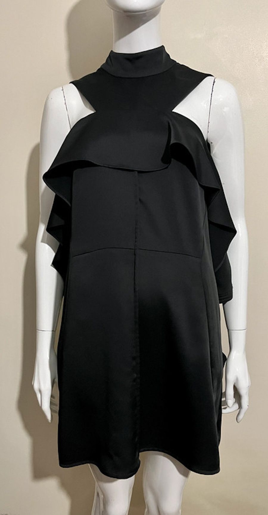 Self-Portrait Waterfall cape dress Size M / US 6-8 / IT 42-44 - 1 Thumbnail