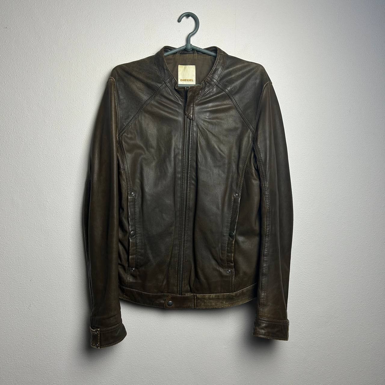 Diesel Vintage Diesel Leather Small logo brown streetwear jacket Size US M / EU 48-50 / 2 - 1 Thumbnail