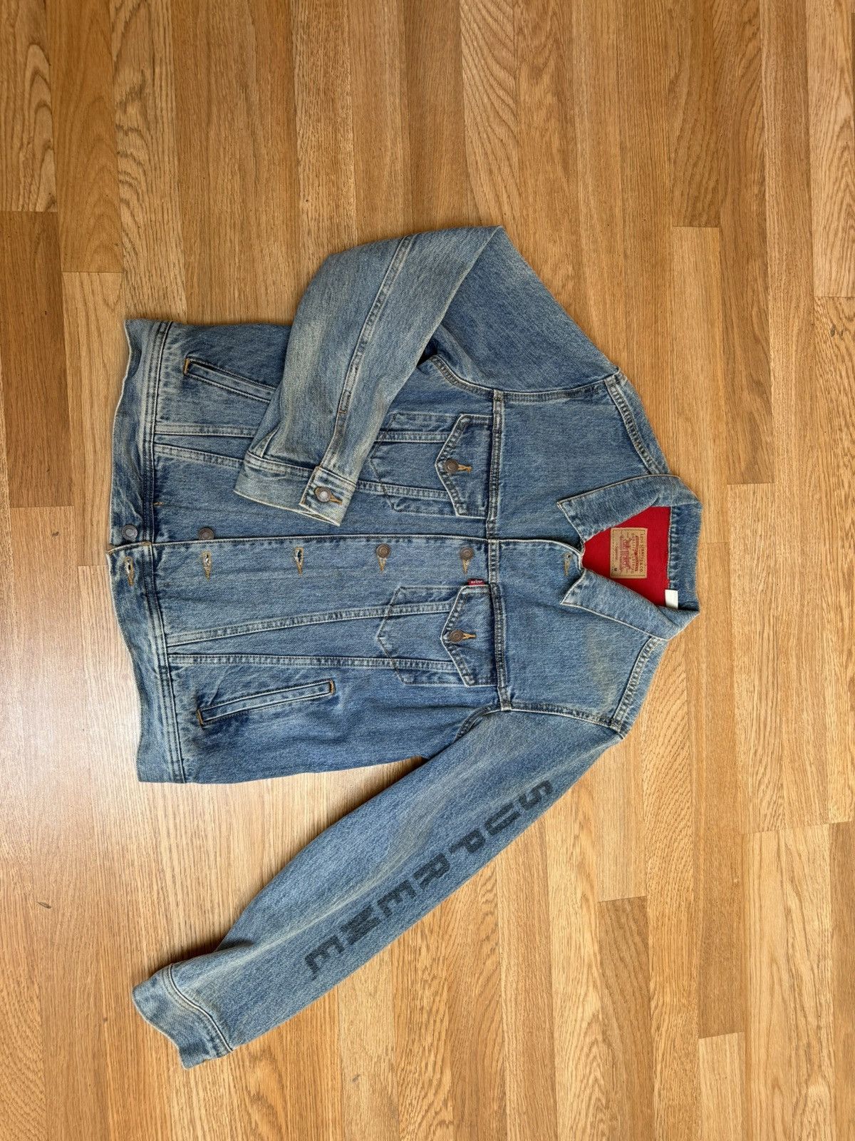 Supreme x Levi's fleece hooded trucker jacket