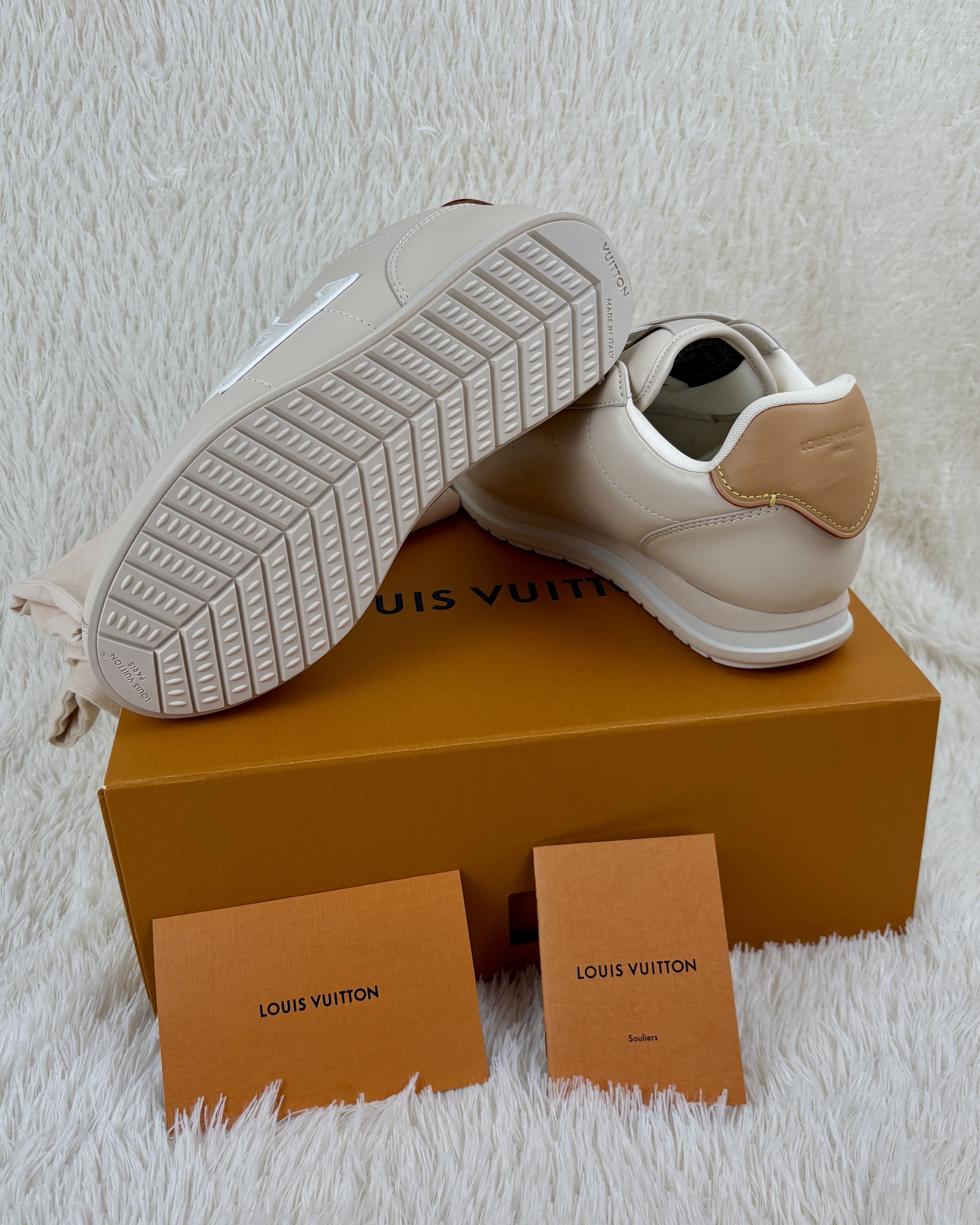 Louis Vuitton 100% original L Vuitton BUTTERSOFT men's sneakers. UK Size 9 Size US 10 / EU 43 - 6 Thumbnail
