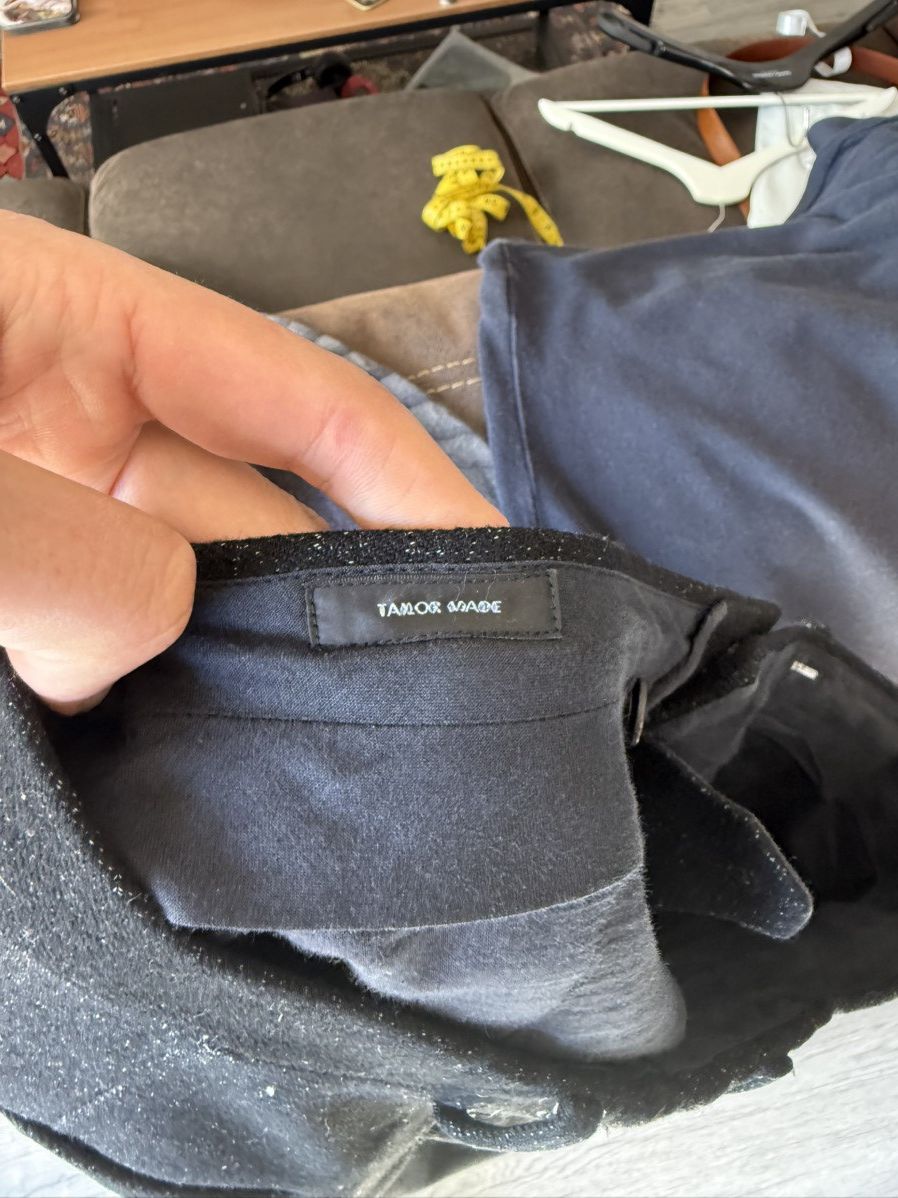 Jil Sander Black Wool Trousers with Subtle Sparkle Finish Size US 33 - 14 Thumbnail