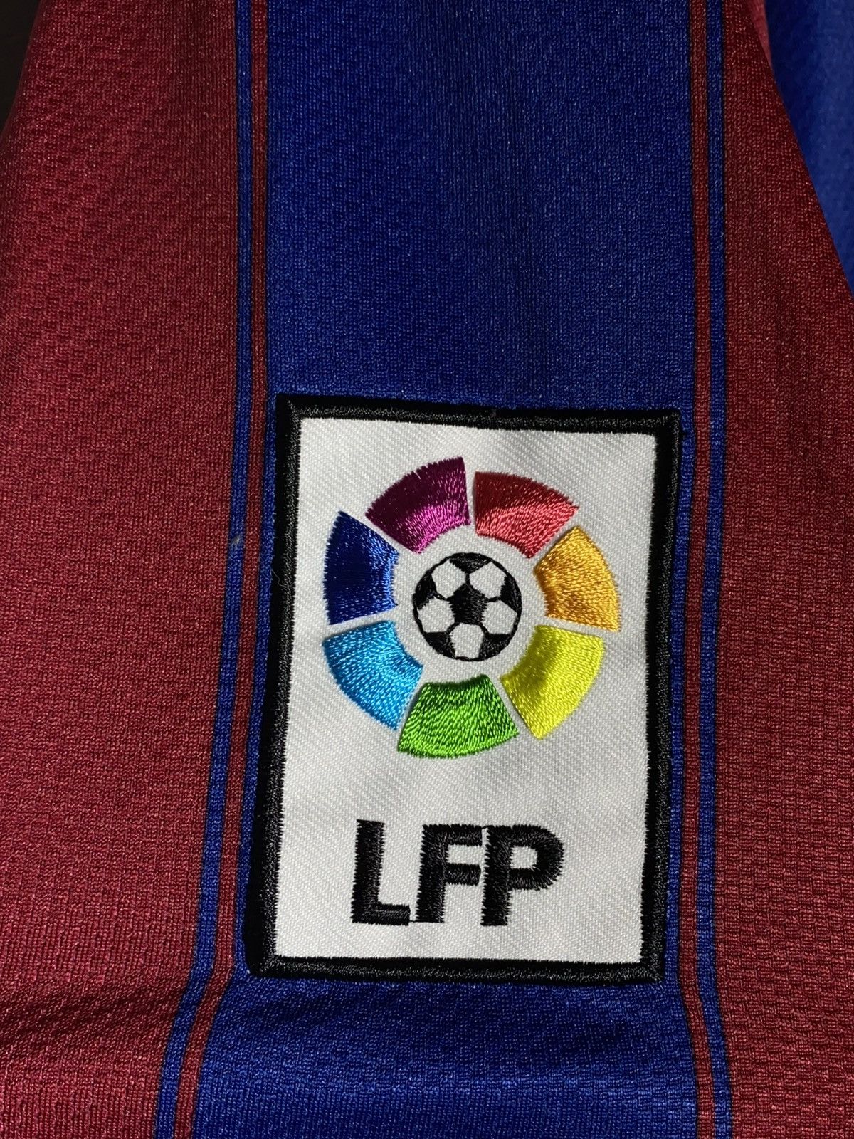 Nike Nike FC Barcelona 2009/10 Home Football Shirt Messi Era Size US XL / EU 56 / 4 - 12 Thumbnail