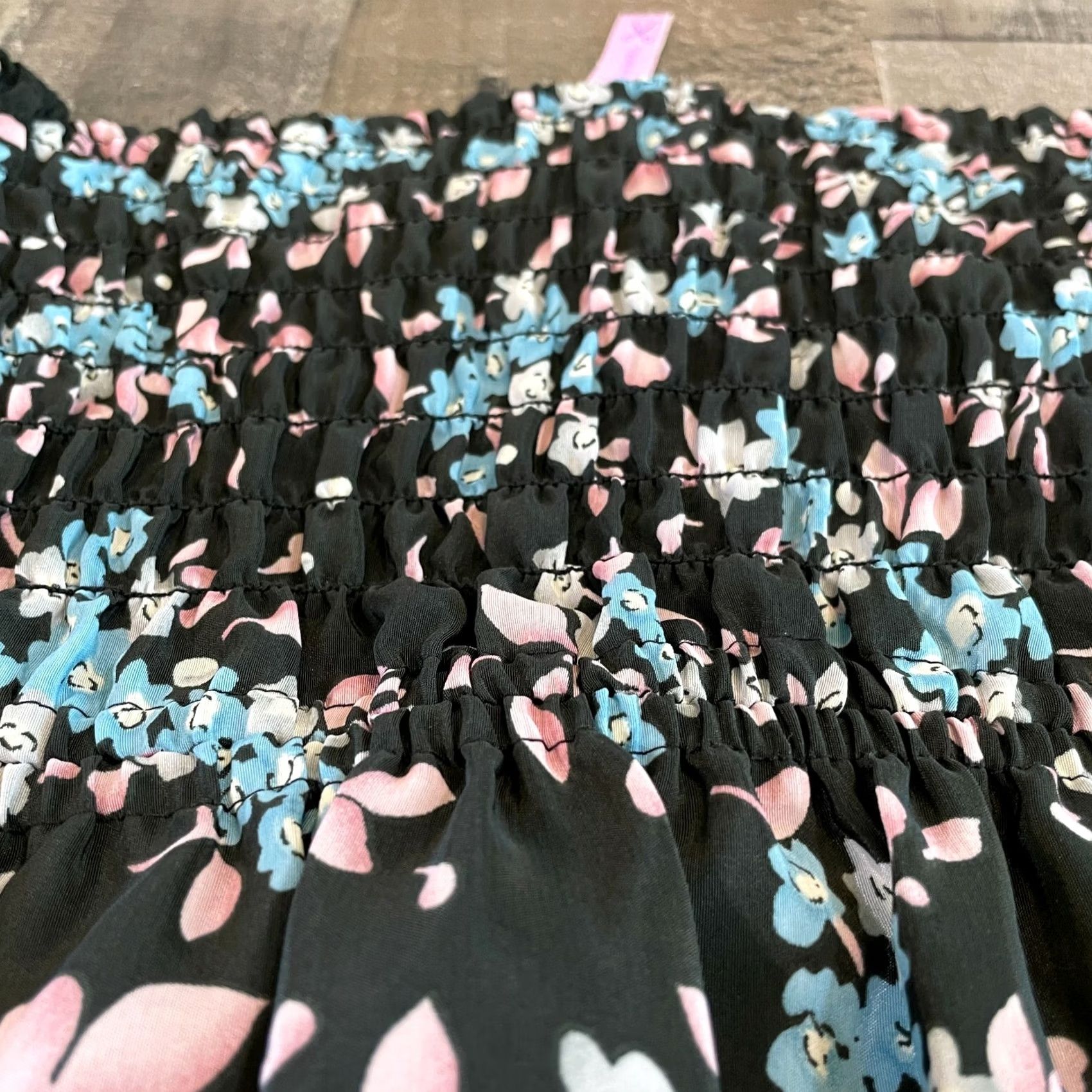 Vintage Urban renewal Dress S Black Mini Floral Smocked Strapless Casual Womens Size S / US 4 / IT 40 - 3 Thumbnail