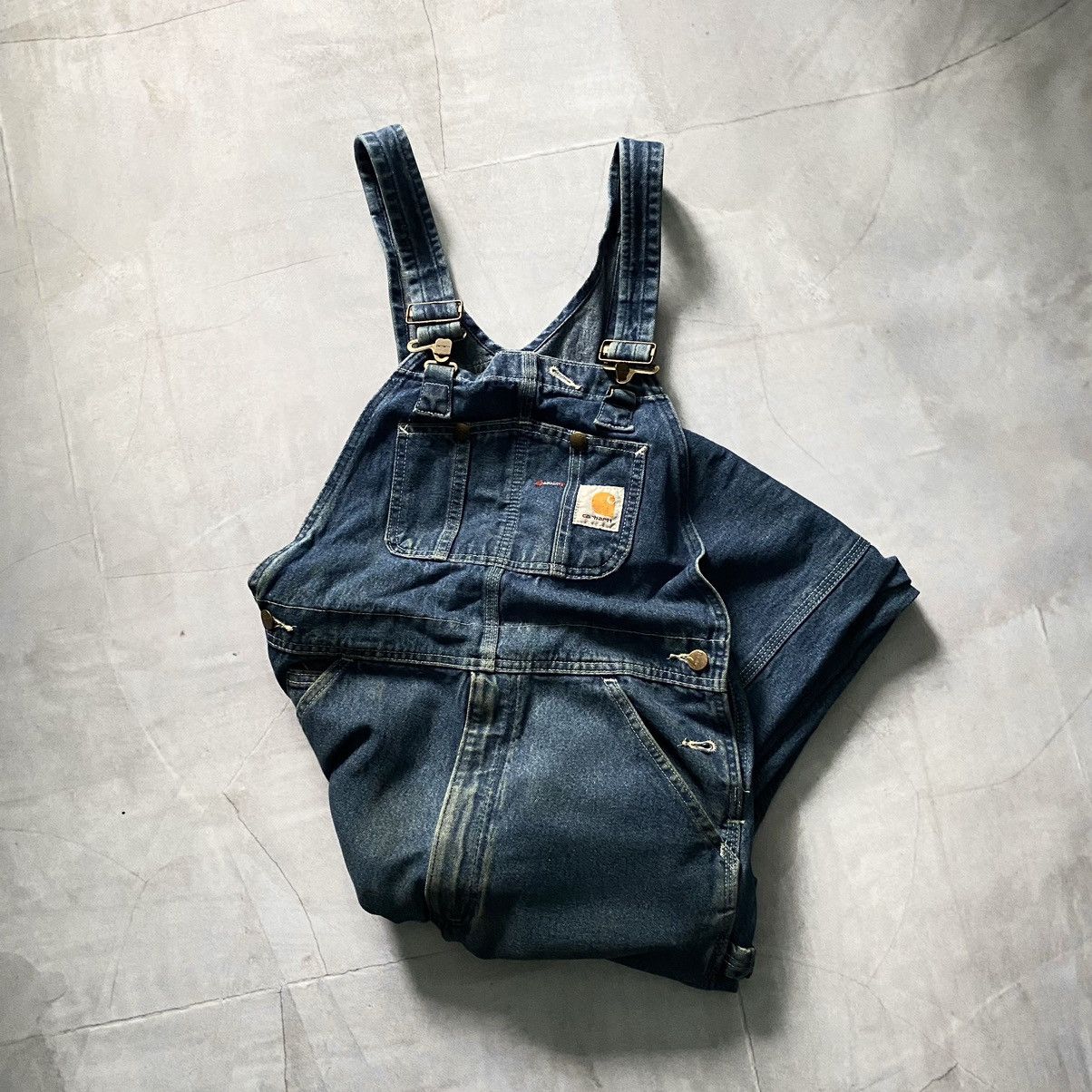 Carhartt × Vintage Grail Vintage Carhartt Faded Painted Overall Y2K Size US 30 / EU 46 - 1 Thumbnail
