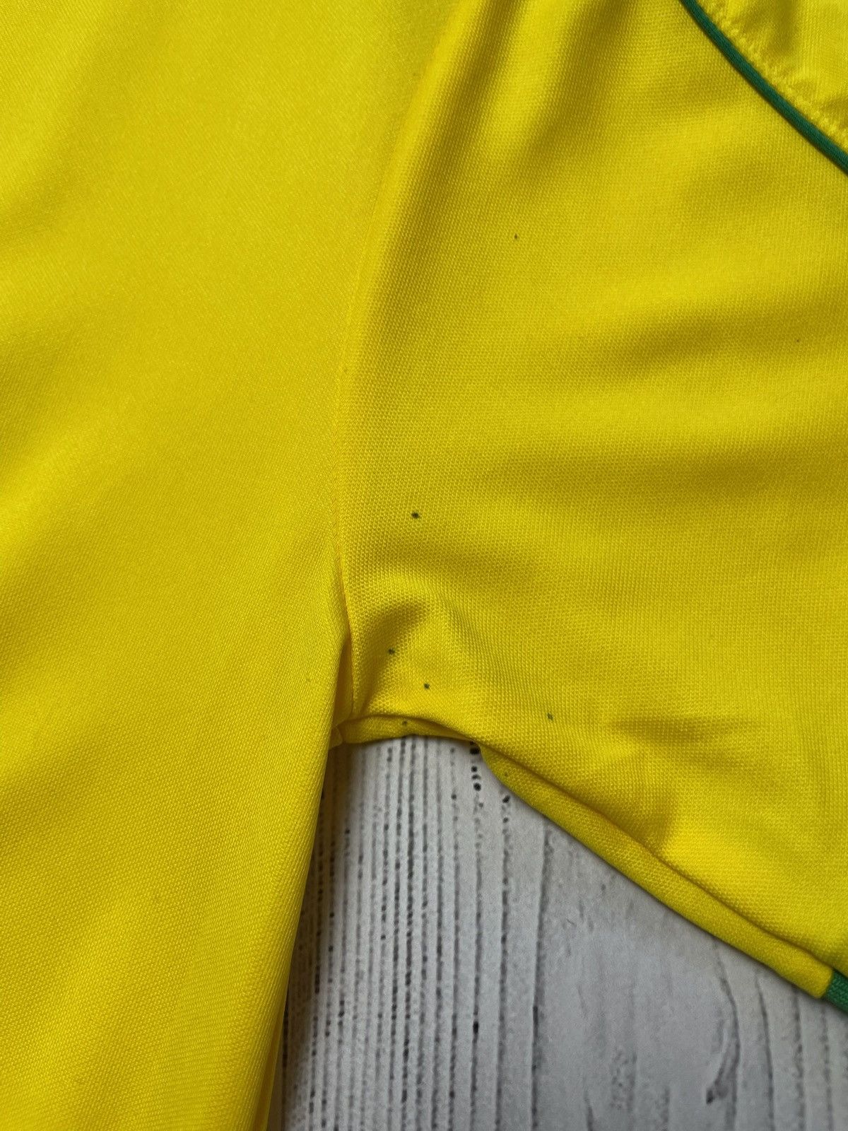 Vintage Vintage Soccer tee yellow Brasil Brazil size S Size US S / EU 44-46 / 1 - 11 Thumbnail