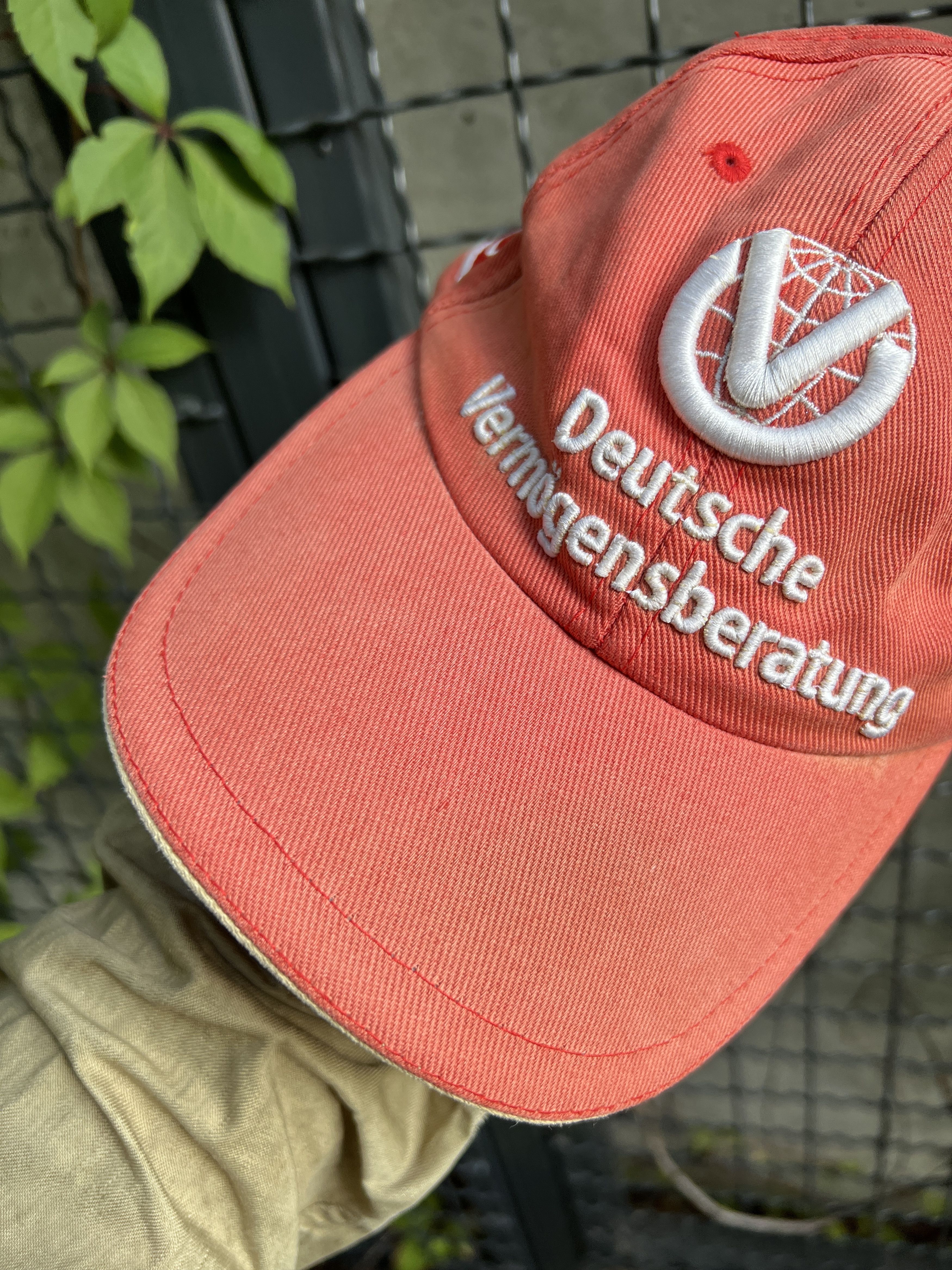 Ferrari Vintage 2000 Ferrari Formula 1 Racing World championship Cap Size ONE SIZE - 4 Thumbnail