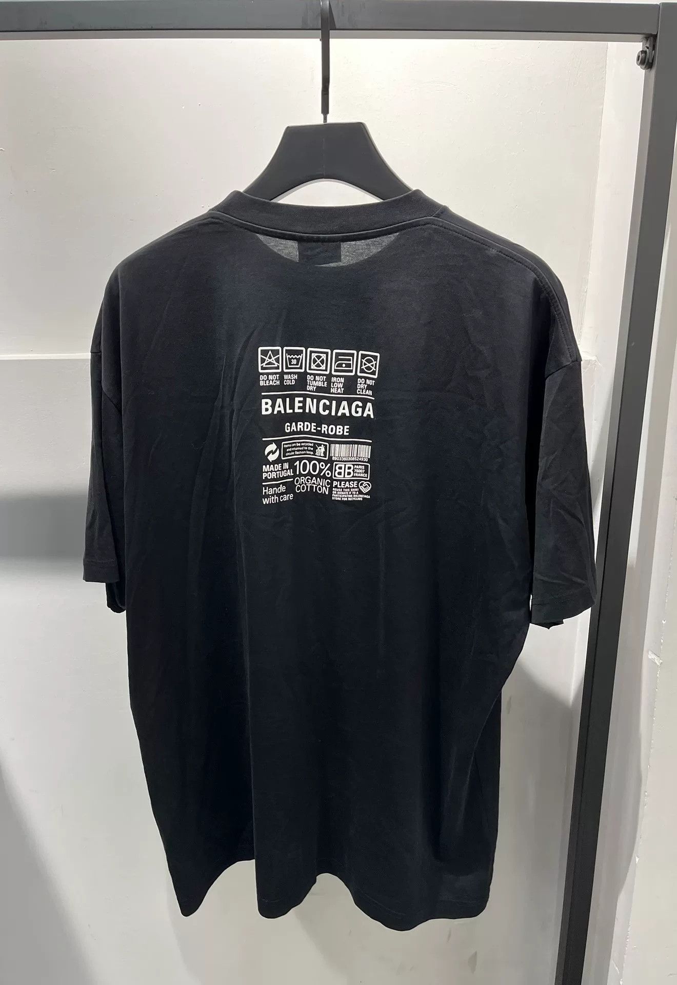 Balenciaga Balenciaga Retro T-Shirt l Men Size US L / EU 52-54 / 3 - 1 Thumbnail