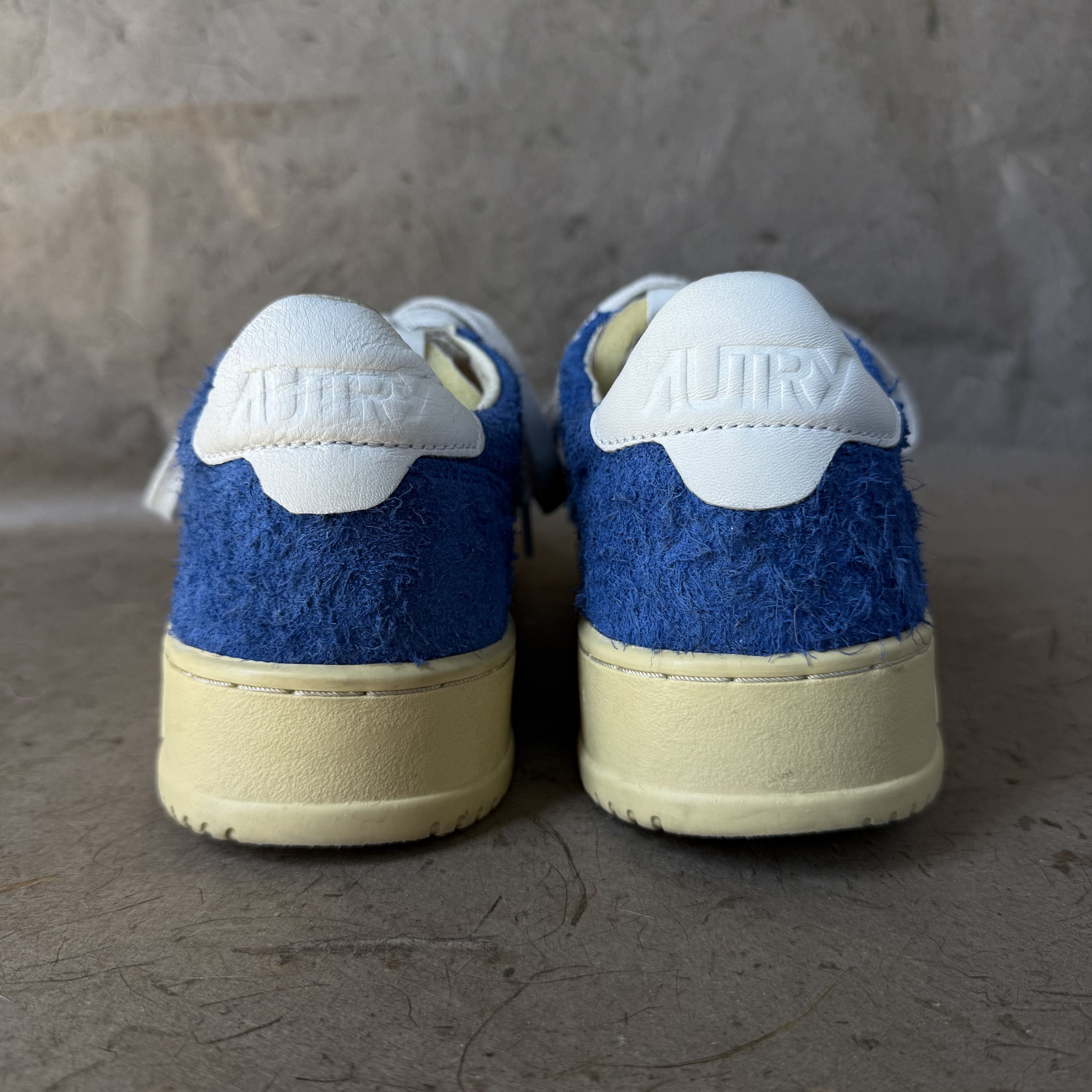 AUTRY Autry medalist leather-trimmed textured suede sneakers Size US 9 / EU 42 - 3 Thumbnail