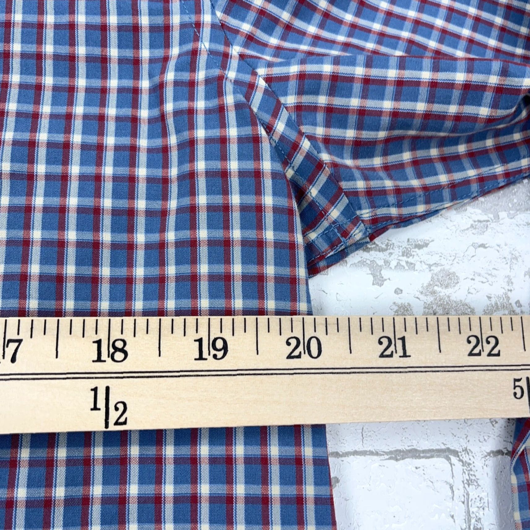 UNTUCKit UNTUCKit Shirt Men Plaid Button-Up Casual Poplin Large Blue Red Size US L / EU 52-54 / 3 - 7 Thumbnail