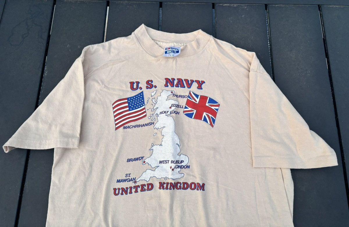 Hanes Vintage 80s United States Navy Graphic Flag Map Tee Size US L / EU 52-54 / 3 - 4 Thumbnail