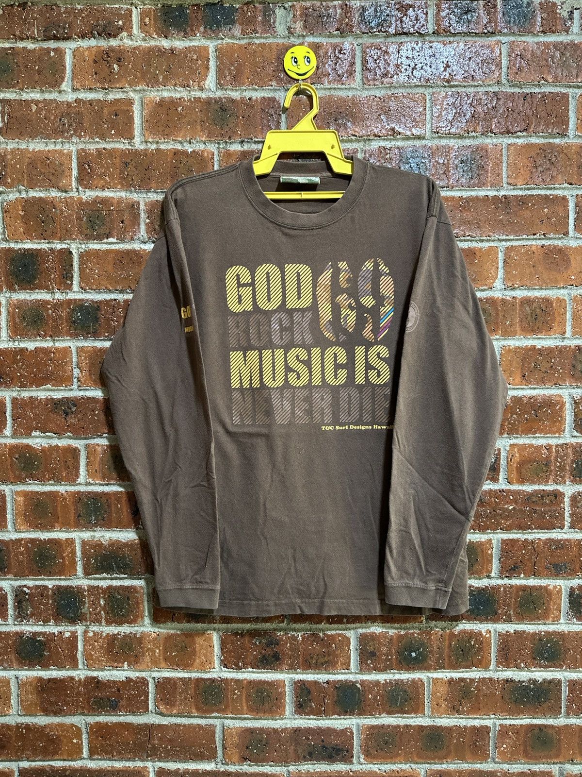 Vintage Vintage T&C God Rock Music Is Never Die Faded Tee Size US L / EU 52-54 / 3 - 1 Thumbnail