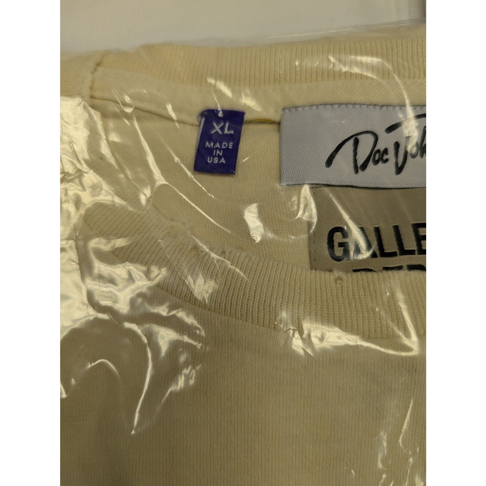 Gallery Dept. o1rshd1 Toy Maker Doc Johnson Print T-Shirt in Beige Size US XL / EU 56 / 4 - 11 Thumbnail