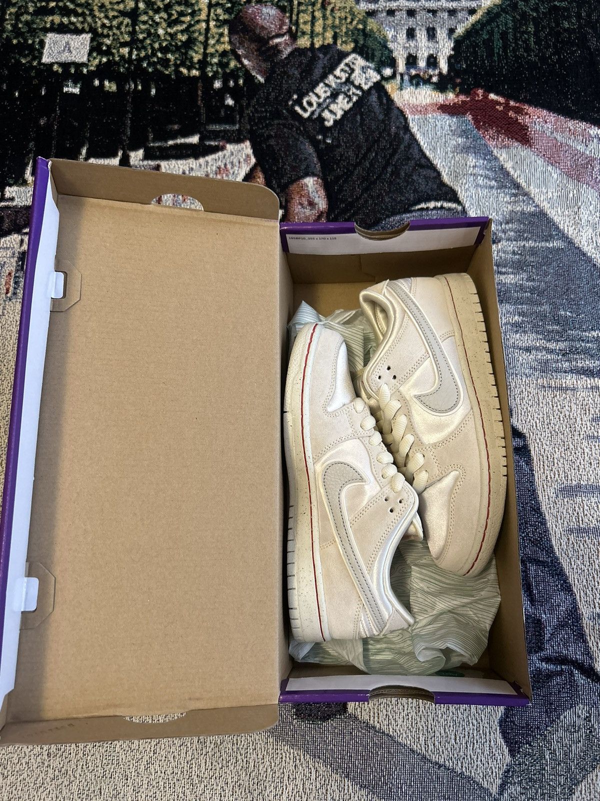 Nike Nike SB “City of Love” Size US 6 / EU 39 - 1 Thumbnail