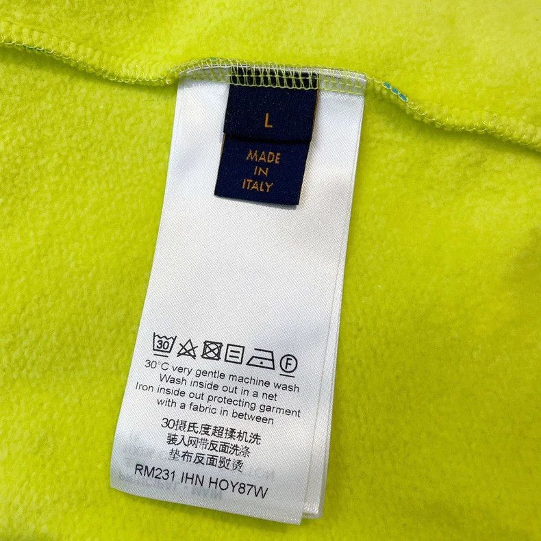 Louis Vuitton Louis Vuitton Yellow Sweater with Full Logo sweater Size US L / EU 52-54 / 3 - 6 Thumbnail