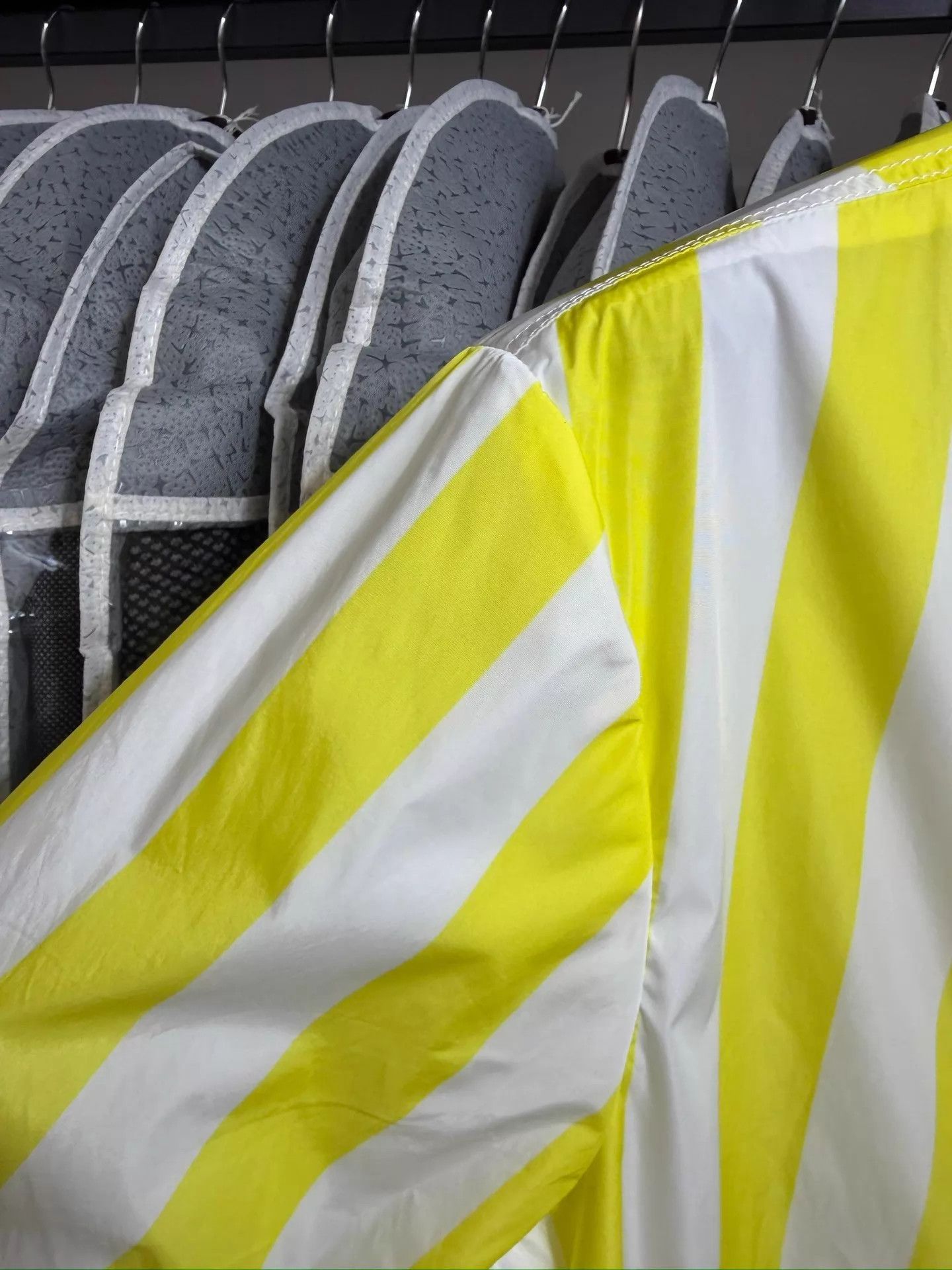 Dsquared2 Dsquared2 D2 Nylon Striped Jacket Yellow/White 46-50 Size US M / EU 48-50 / 2 - 4 Thumbnail