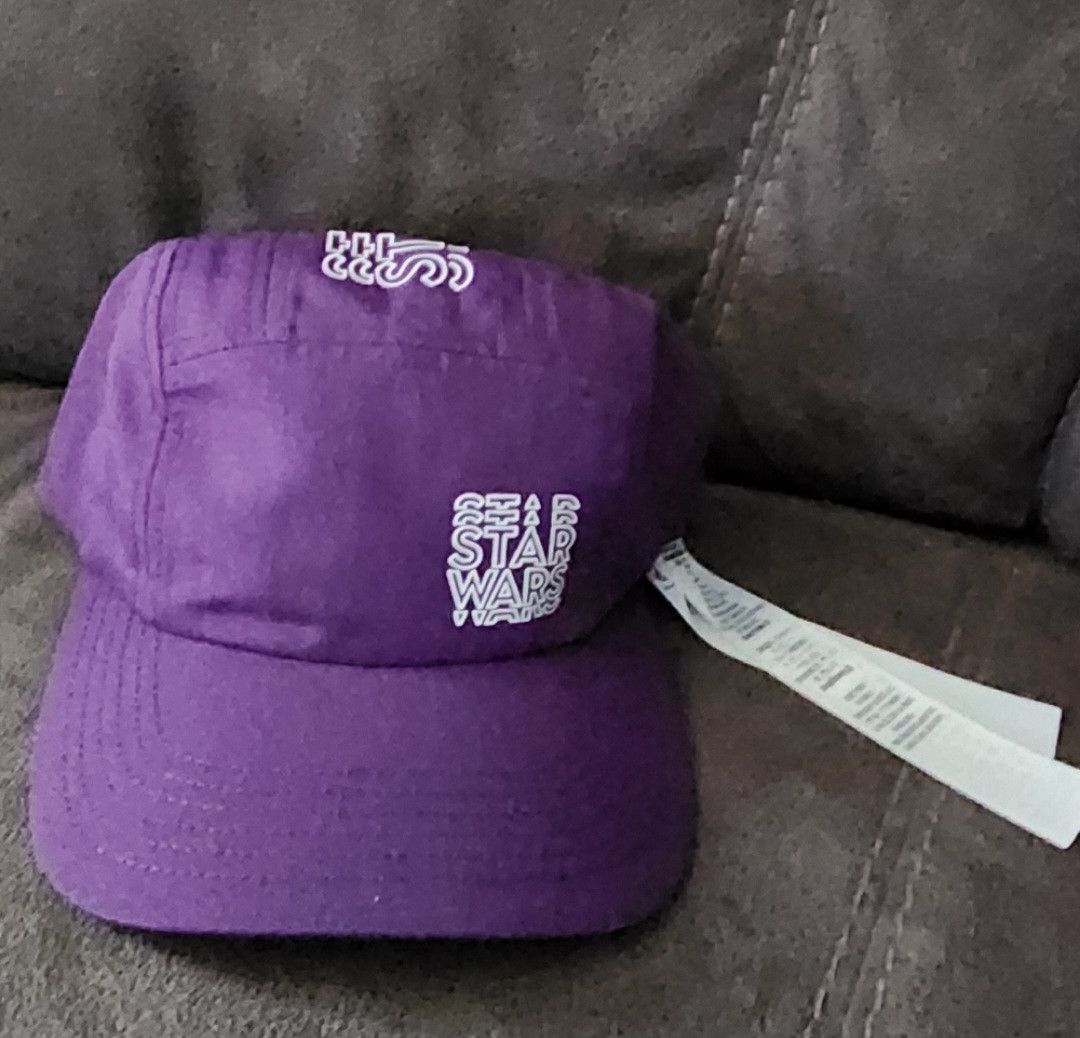 Star Wars NWT Disney Star Wars Purple Logo 5 Panel Hat Cap 58CM Size ONE SIZE - 2 Thumbnail