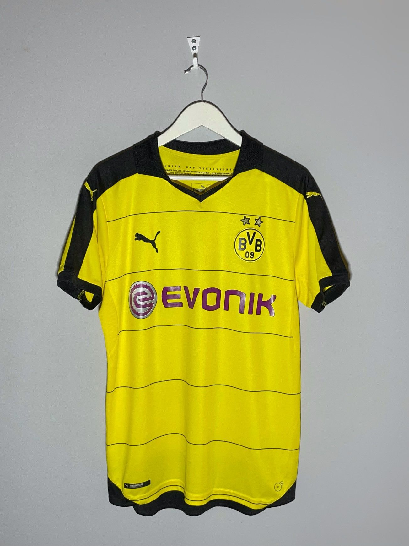 Puma Borussia Dortmund BVB Puma 2015/16 Home Football Shirt Size US M / EU 48-50 / 2 - 1 Thumbnail