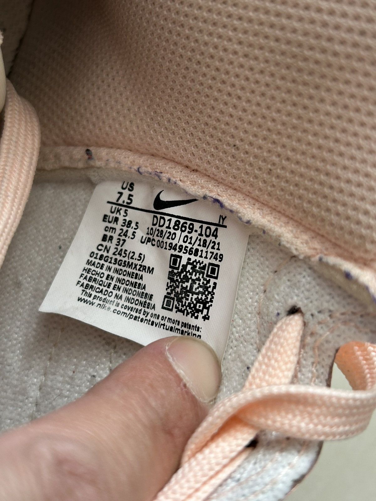 Nike Nike Dunk High Crimson Tint Size US 7.5 / IT 37.5 - 6 Thumbnail