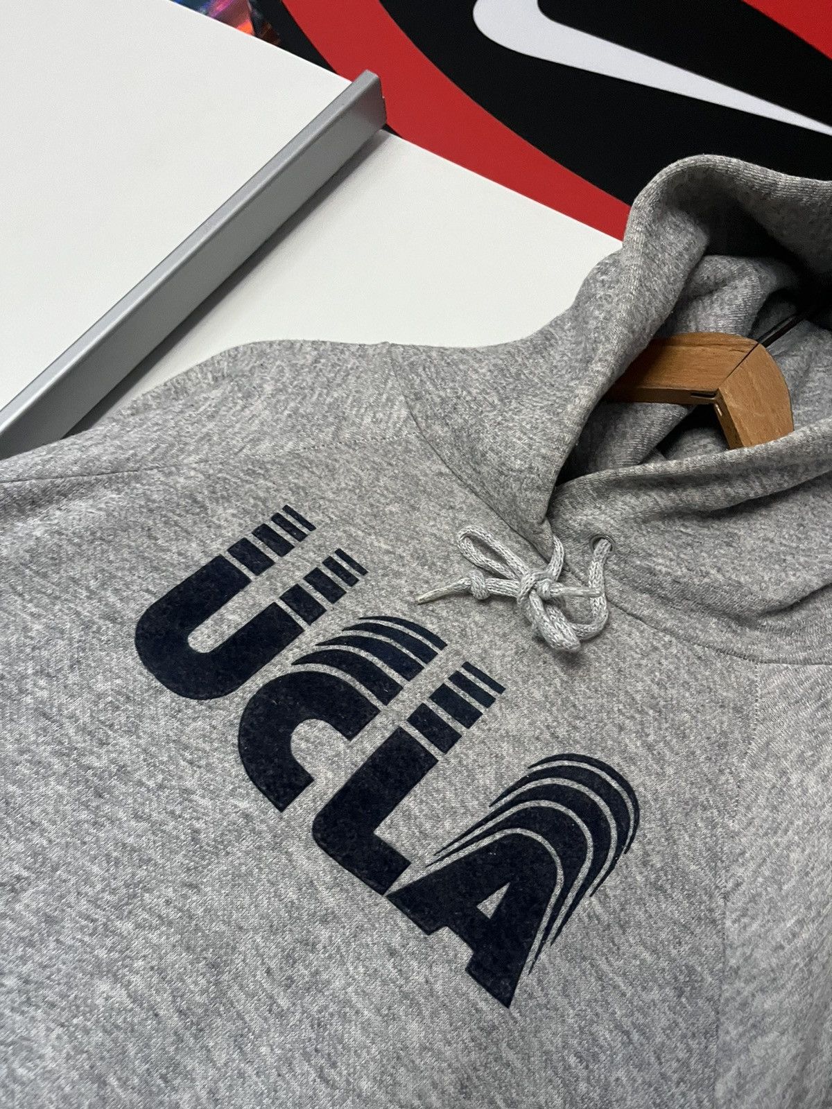 Vintage Vintage 80’s University California Los Angeles UCLa Hoodie Size US S / EU 44-46 / 1 - 2 Thumbnail