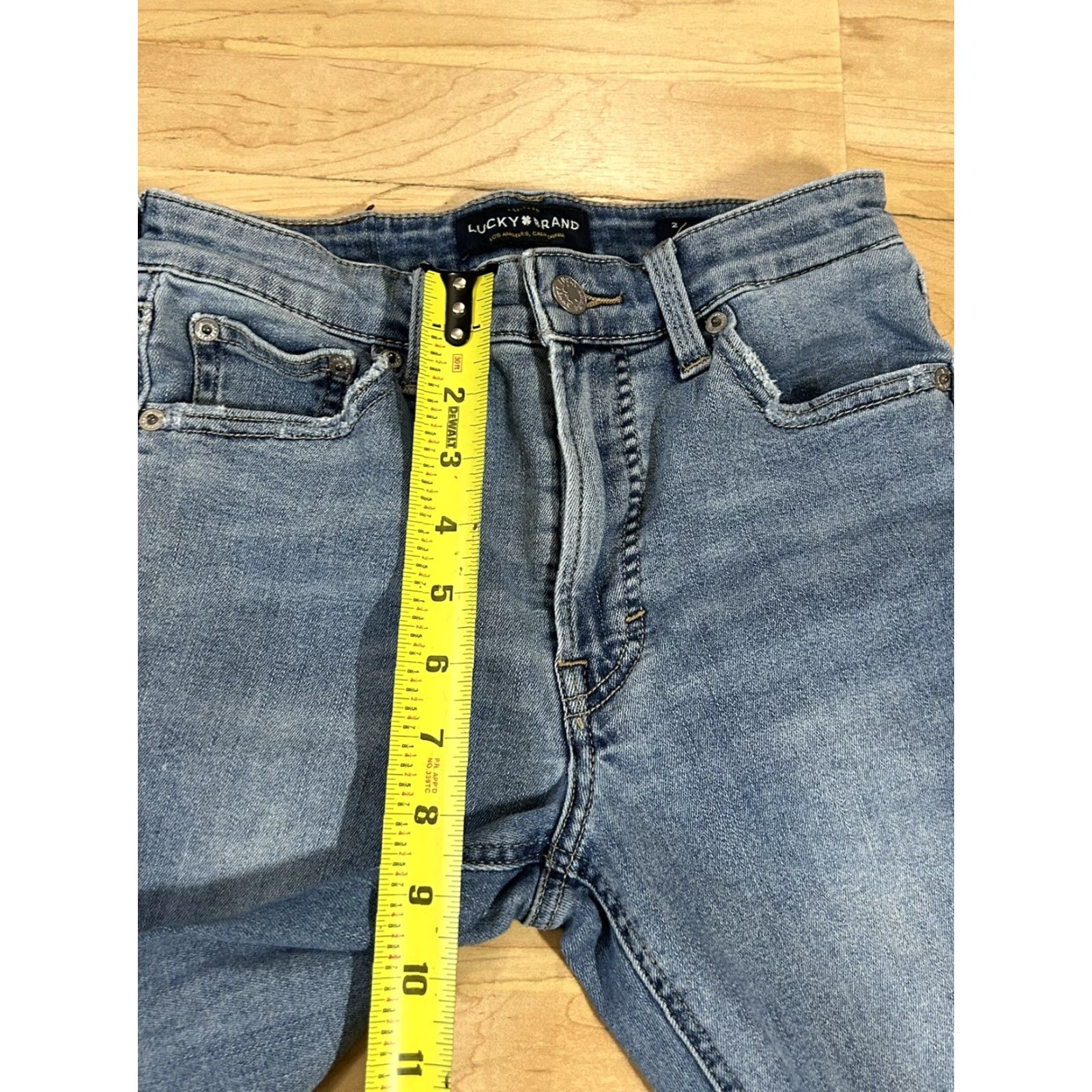 Lucky Brand Lucky Brand Bridgette Skinny Jeans Womens Blue Denim Size 2/26 Ankle Distressed Medium Rise Mid 8.5-10.5" Cotton Polyester Spandex Regular Size ONE SIZE - 5 Thumbnail