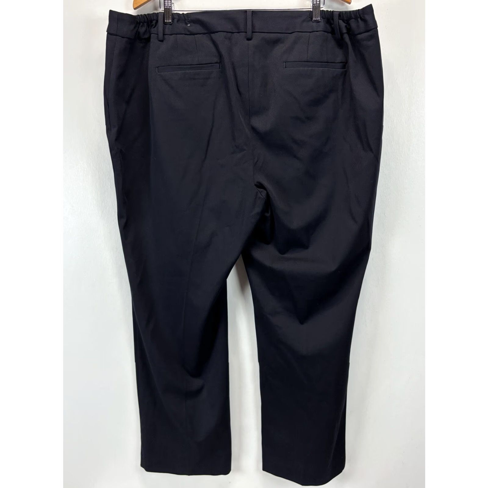 Talbots VINTAGE? Talbots Barely Boot Pants 24W Plus Navy Career Capsule Women Pants Bootcut Blue 24W Talbots Dress Pants Women Mens? Size 42" / US 20 - 3 Thumbnail