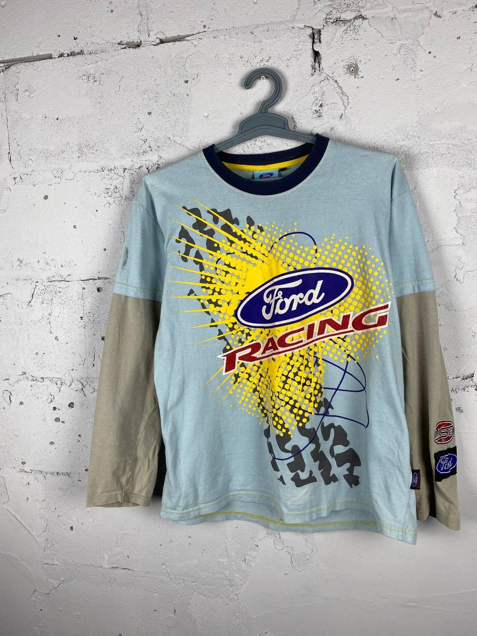 Vintage Ford Racing Streetwear Patch Longsleeve T Shirt