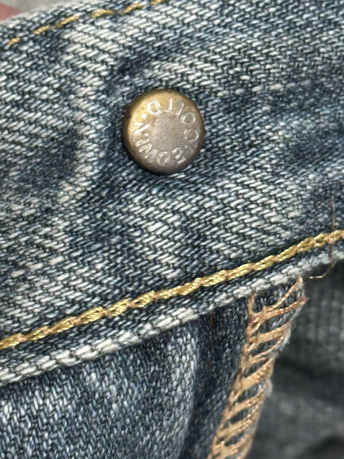 Edwin Edwin 506 Relax Vintage JPN Jeans With Natural Fading & Wear Size US 35 - 13 Thumbnail