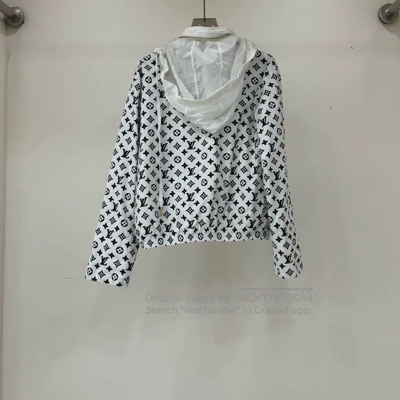 Louis Vuitton Louis Vuitton Black and white full print jacket Size XS / US 0-2 / IT 36-38 - 2 Thumbnail