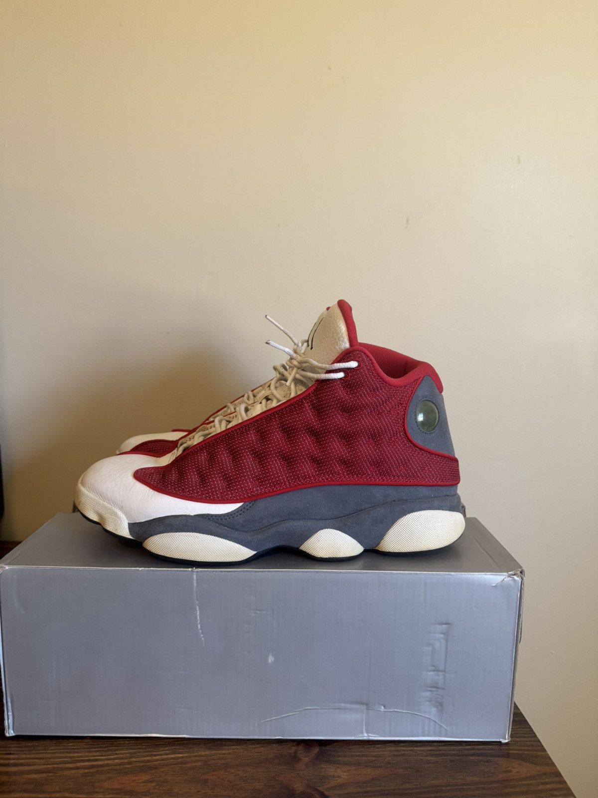 Jordan Brand Air Jordan 13 Retro ‘Red Flint’ Size US 10.5 / EU 43-44 - 4 Thumbnail