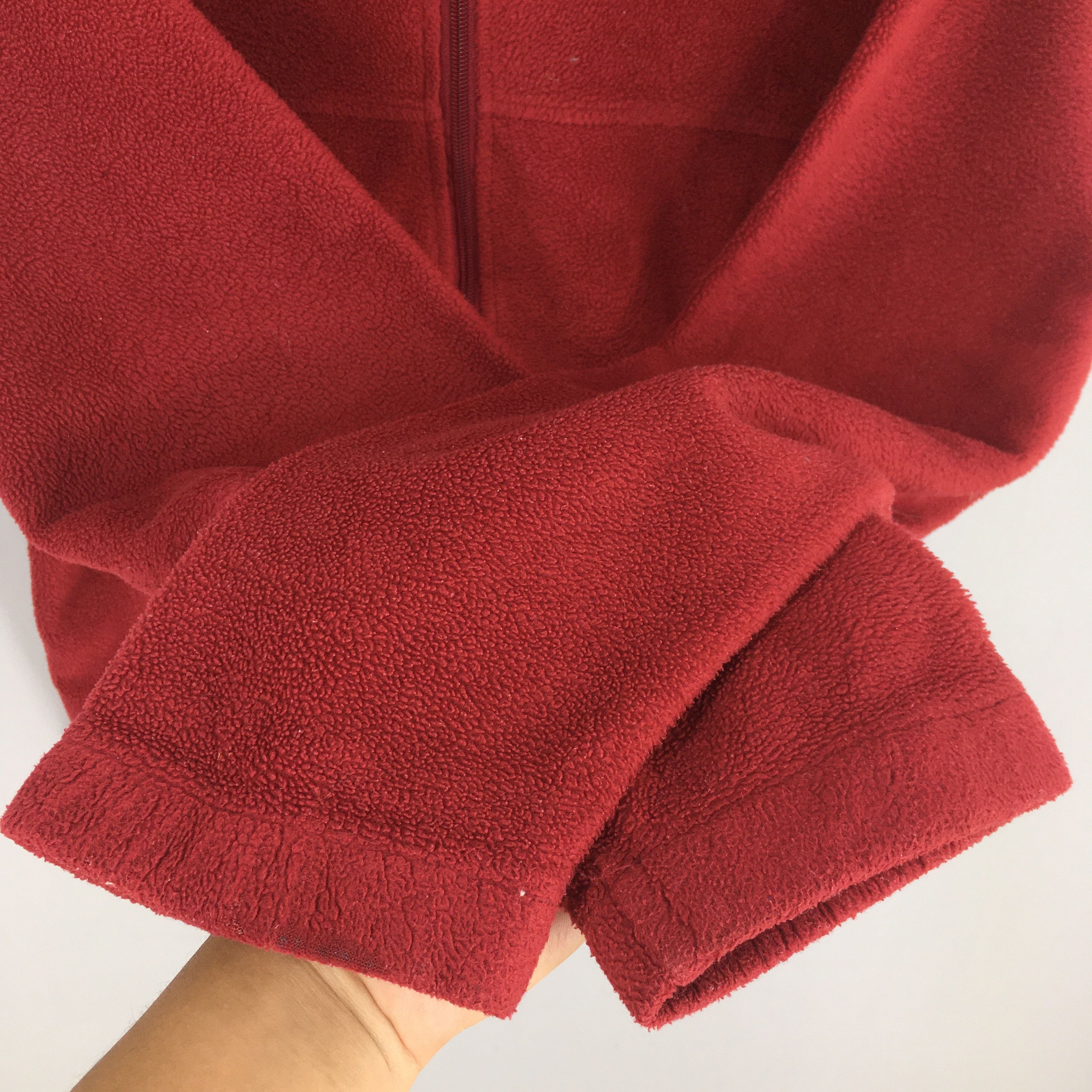 Columbia Vintage Columbia Sportswear Red Fleece Sweater Small Size US S / EU 44-46 / 1 - 4 Thumbnail