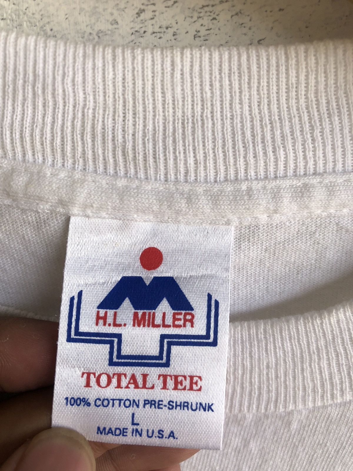 Japanese Brand 🔥RARE🔥Vintage 90s Hawaii Dolpin Big Logo Tshirt Size US L / EU 52-54 / 3 - 9 Thumbnail