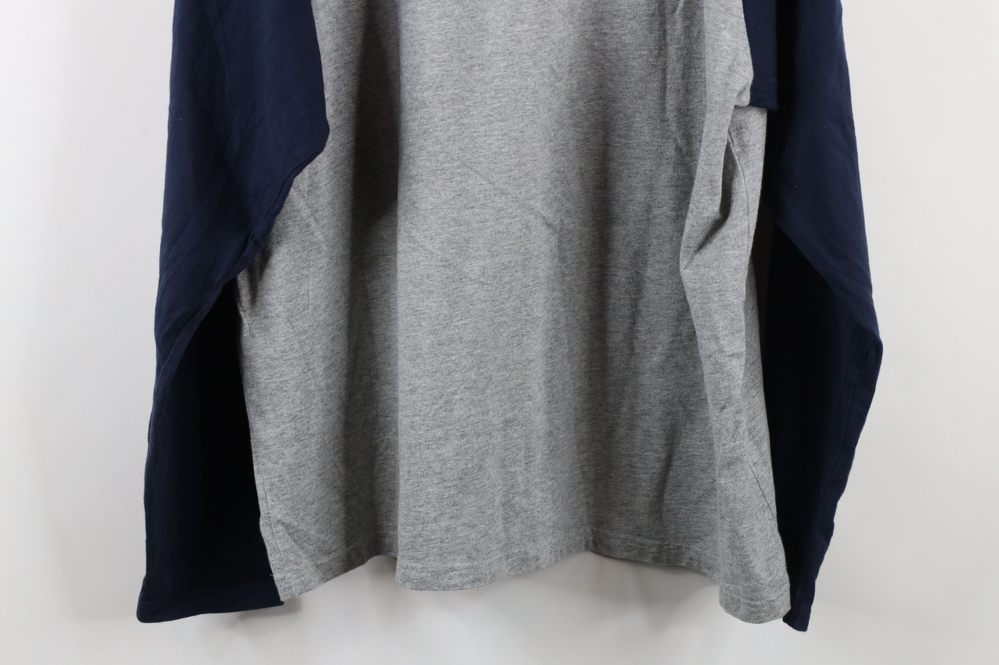 Champion × Vintage Vintage 90s Champion Out 3/4 Sleeve Raglan T-Shirt Gray Size US L / EU 52-54 / 3 - 13 Thumbnail