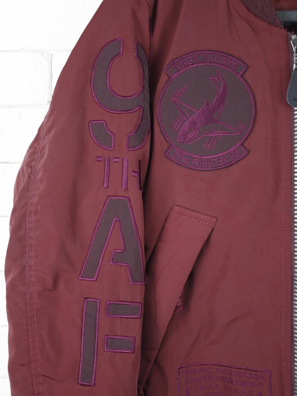 Avirex Avirex MA-1 Bomber Jacket Burgundy Vintage Flight Jacket Size US S / EU 44-46 / 1 - 3 Thumbnail