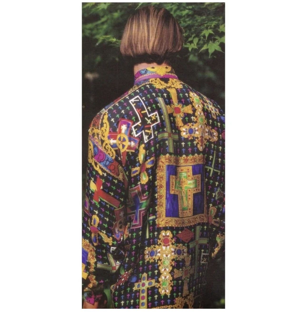 Versace Vintage Gianni Versace 1993 / 1994 crucifix silk shirt Size US M / EU 48-50 / 2 - 10 Thumbnail