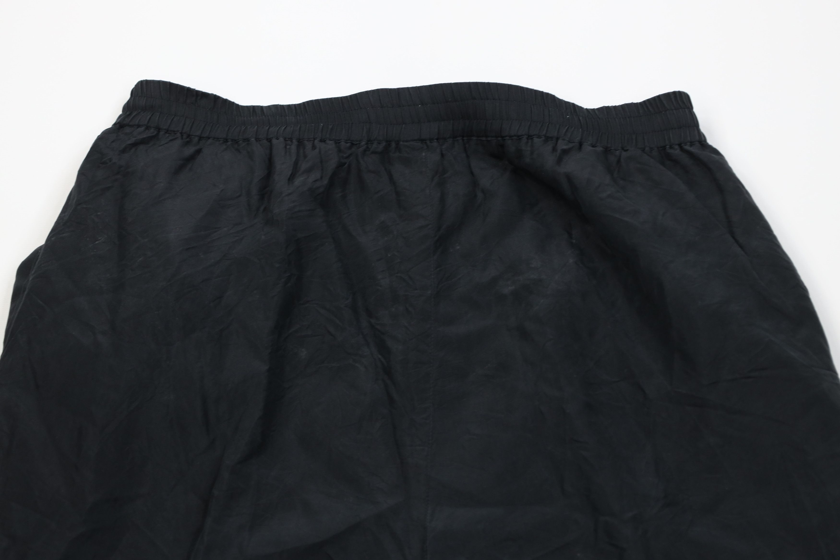 Vintage AS IS Vintage 90s Streetwear Lightweight Silk Pants Black Size 32" / US 10 / IT 46 - 12 Thumbnail