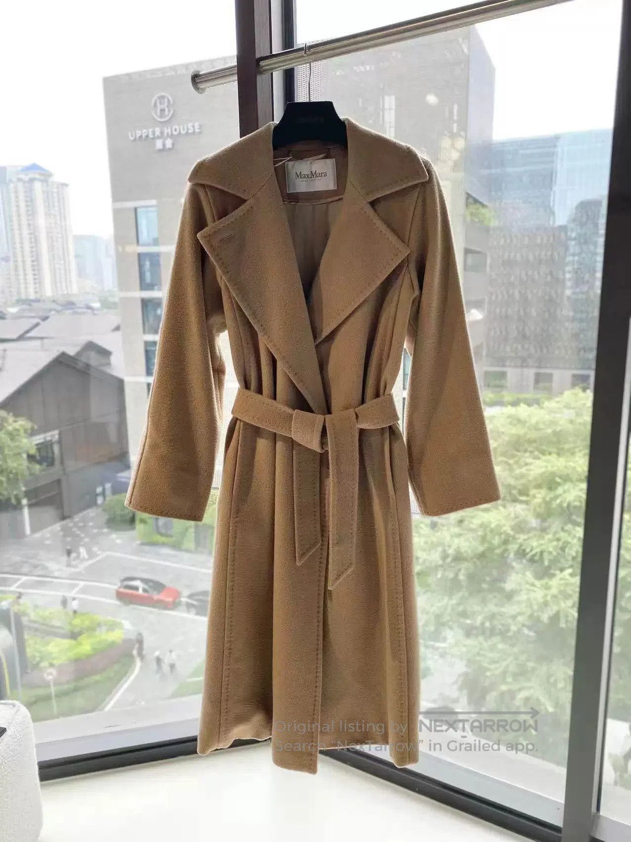 Other Max Mara Camel Wool Belted Coat. Size US XS / EU 42 / 0 - 2 Thumbnail