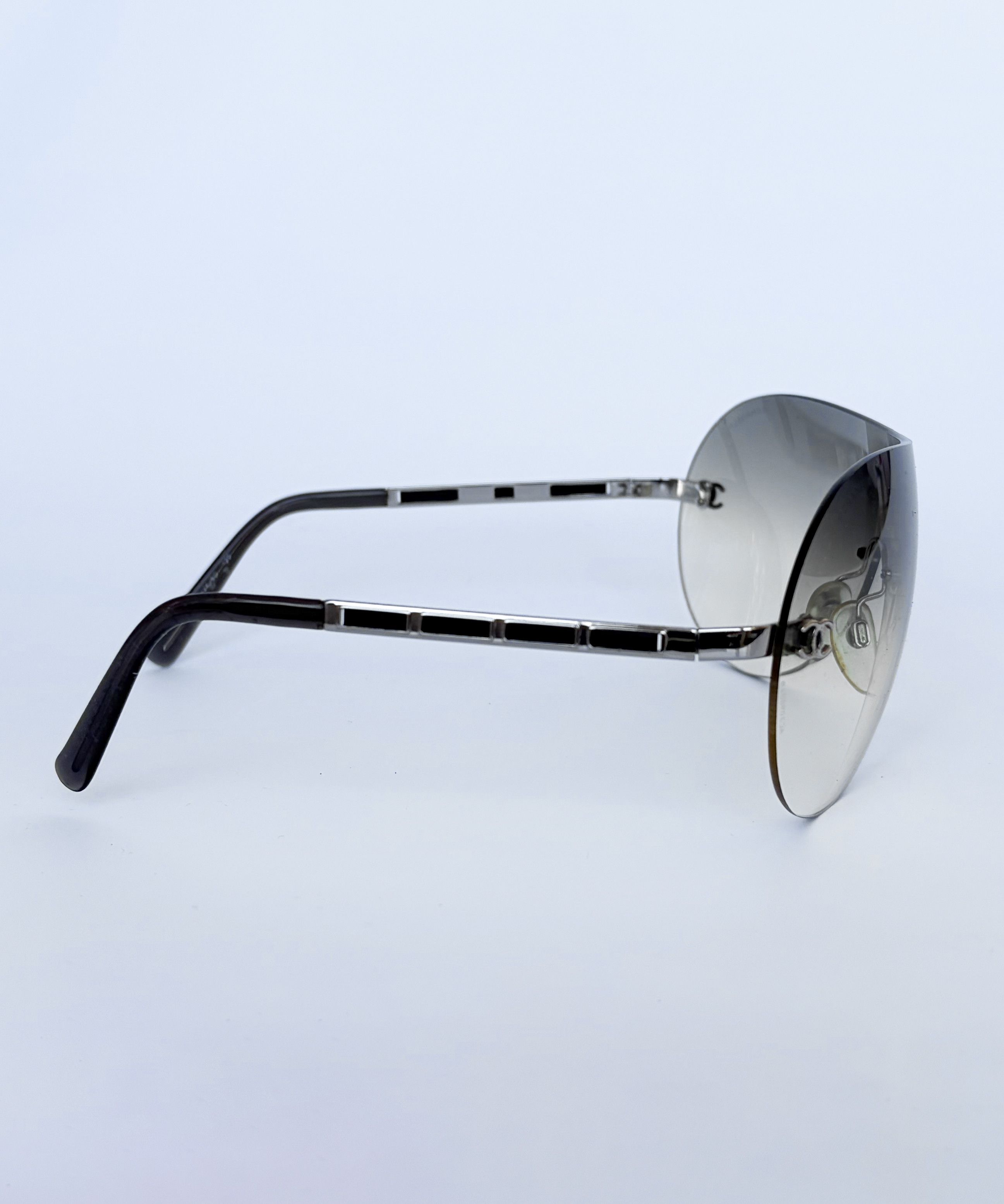Chanel CHANEL Sunglasses Gradient 4118 Logo CC Metal Vintage Size ONE SIZE - 4 Thumbnail