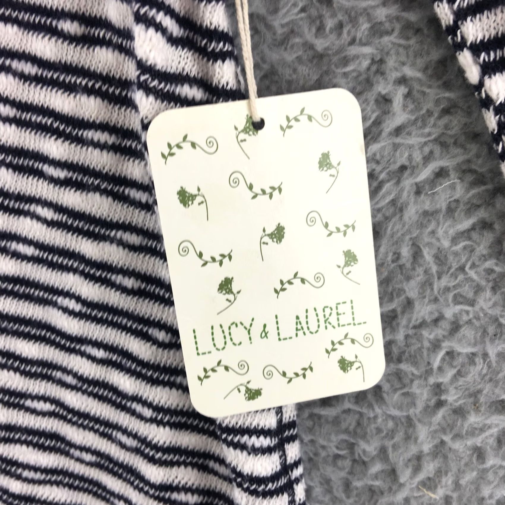 Vintage Lucy Pullover Sweater Top Womens XL White Striped Scoop Long Sleeve - Knit Relaxed Fit Brand Lucy Size XL / US 12-14 / IT 48-50 - 4 Thumbnail