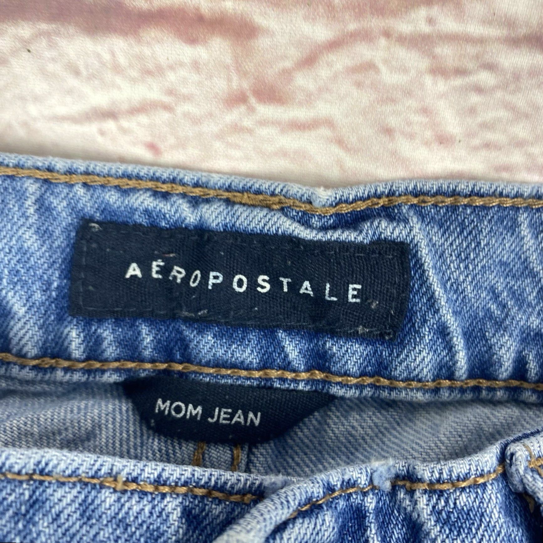 Vintage Aéropostale Jeans Mom Jean Distressed High Rise Light Wash Size 2 Women's Regular Blue Denim 26in Inseam Size 26" / US 2 / IT 38 - 7 Thumbnail