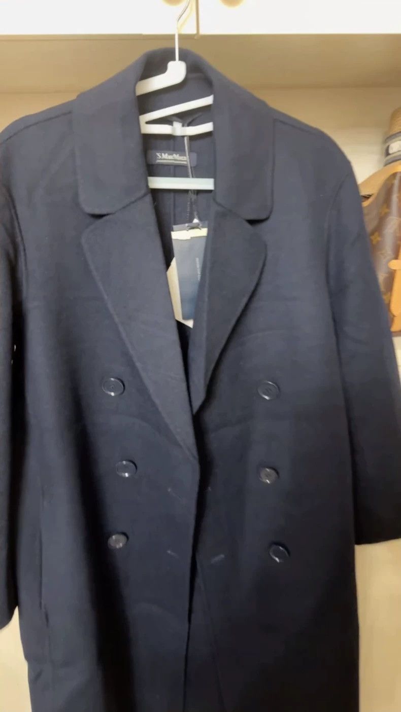 Max Mara Max Mara Navy blue double-breasted cashmere coat Size L / US 10 / IT 46 - 1 Thumbnail