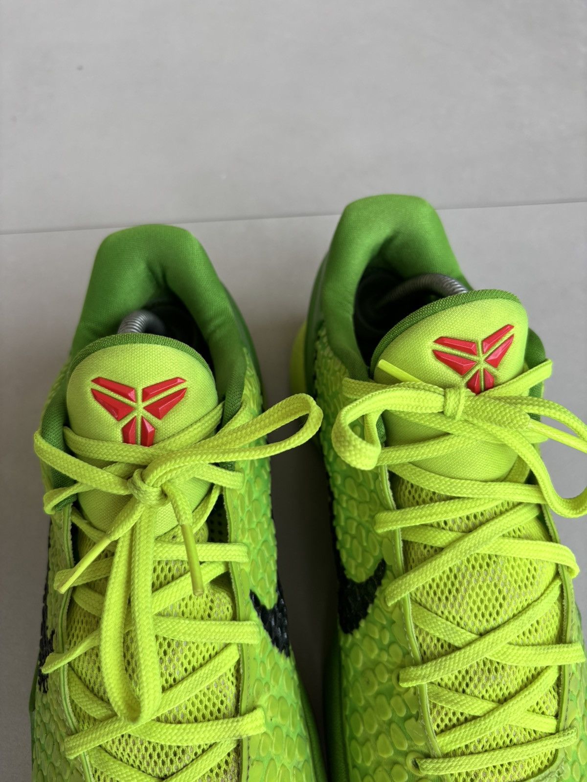 Nike Kobe 6 Proto Grinch 2020 Size US 10 / EU 43 - 3 Thumbnail